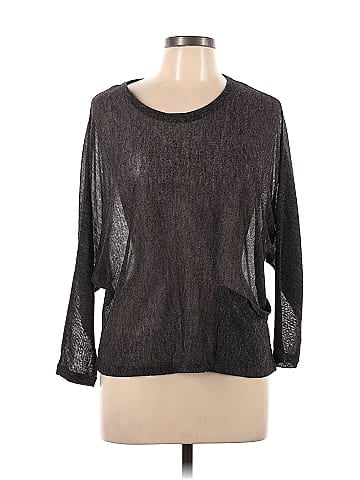 The Cue by Cher Qu 3/4 Sleeve T-Shirt (view 1)