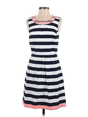 Vineyard Vines Casual Dress (view 1)