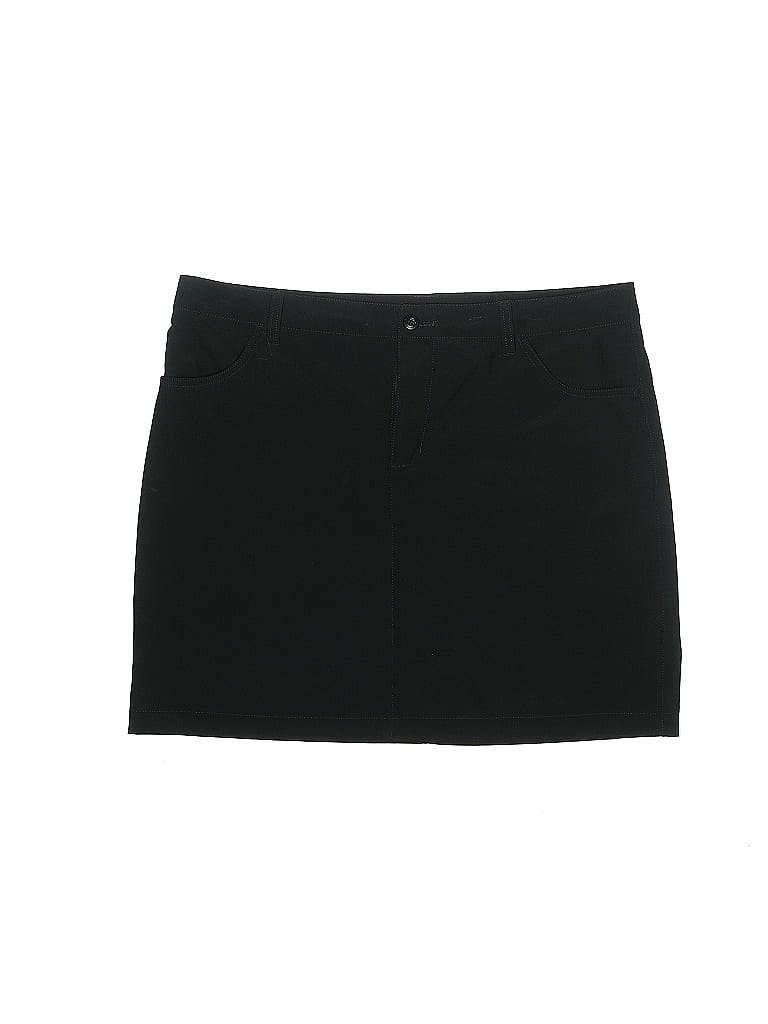 Click to view more detailed imagery on our partner's website Pre-owned Eddie Bauer Active Skort