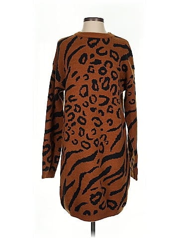Line & Dot Casual Dress (view 1)