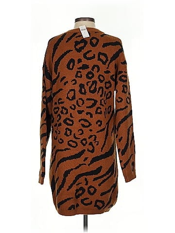 Line & Dot Casual Dress (view 2)