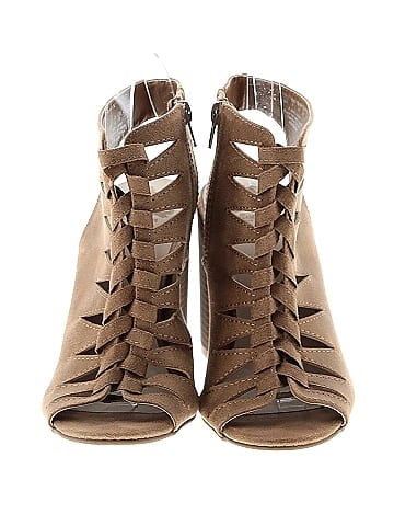 Fergalicious Heels (view 2)