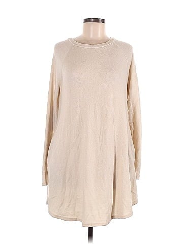 Betsey's Boutique Shop Casual Dress (view 1)