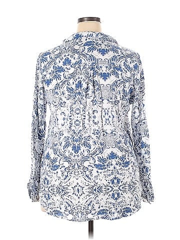 Big Dart 3/4 Sleeve Button-Down Shirt (view 2)