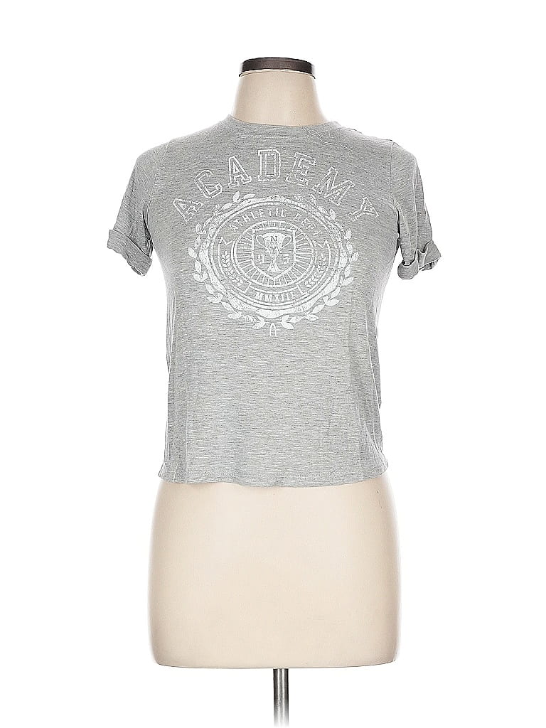 Click to view more detailed imagery on our partner's website Pre-owned Society + Stitch Short Sleeve T-shirt In Silver