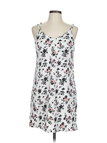 Suzy Shier Casual Dress (view 1)