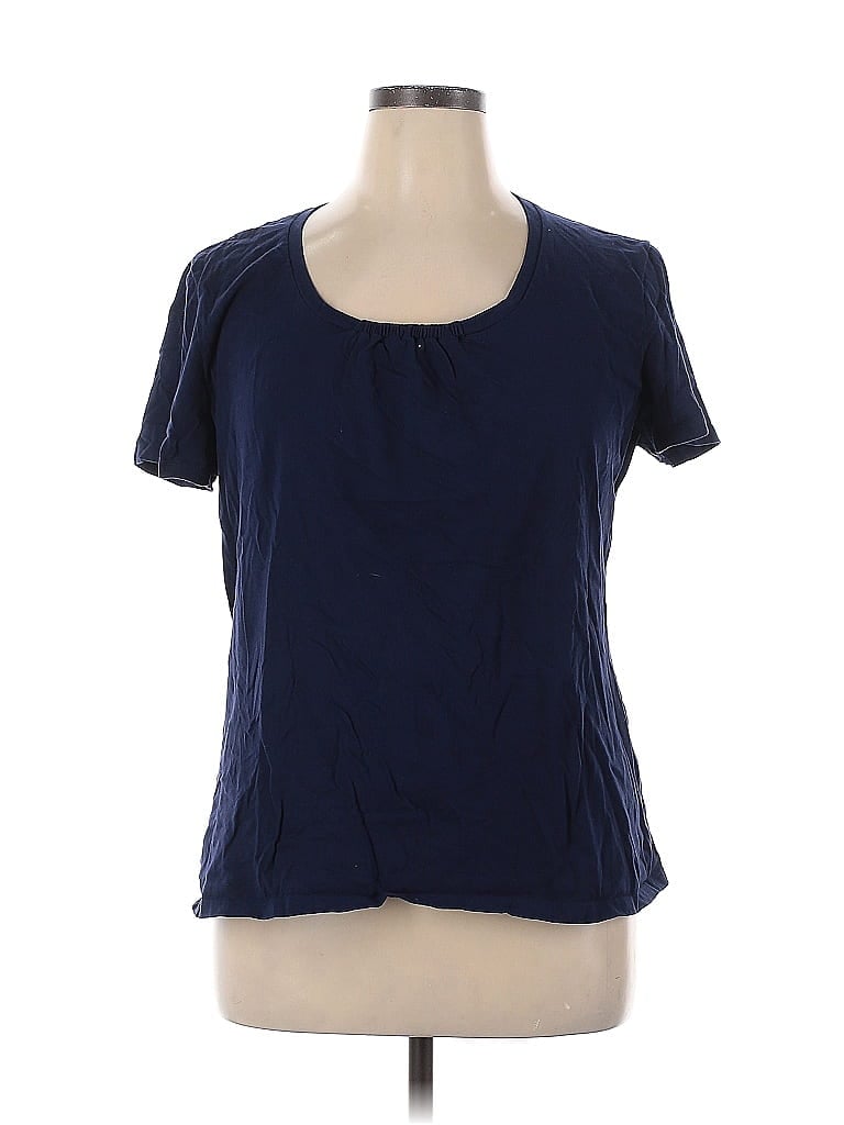 Click to view more detailed imagery on our partner's website Pre-owned Just My Size Short Sleeve Top Blue Scoop Neck Tops