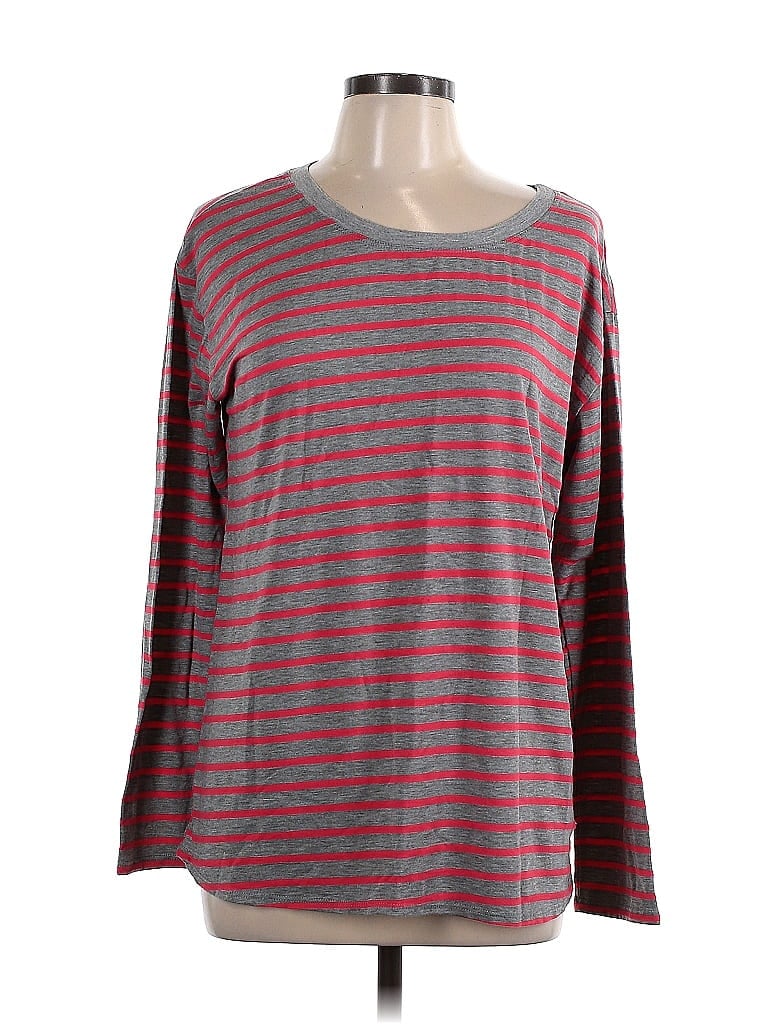 Pre-owned Socialite 3/4 Sleeve T-shirt In Burgundy