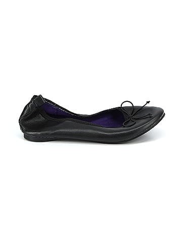 Kenneth Cole REACTION Flats (view 1)