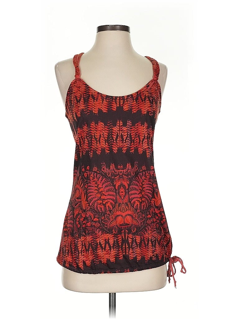 Pre-owned Daytrip Tank Top Red Halter Neckline Tops