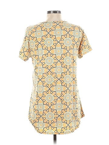Lularoe Short Sleeve T-Shirt (view 2)