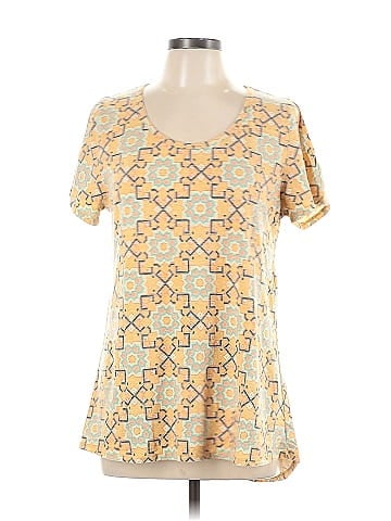 Lularoe Short Sleeve T-Shirt (view 1)