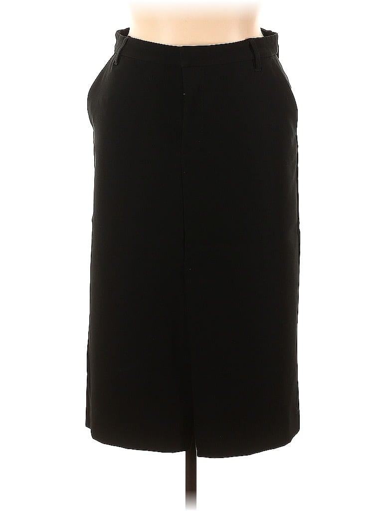 Click to view more detailed imagery on our partner's website Pre-owned Gap Formal Skirt In Black