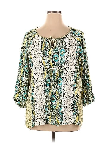 Intro 3/4 Sleeve Blouse (view 1)