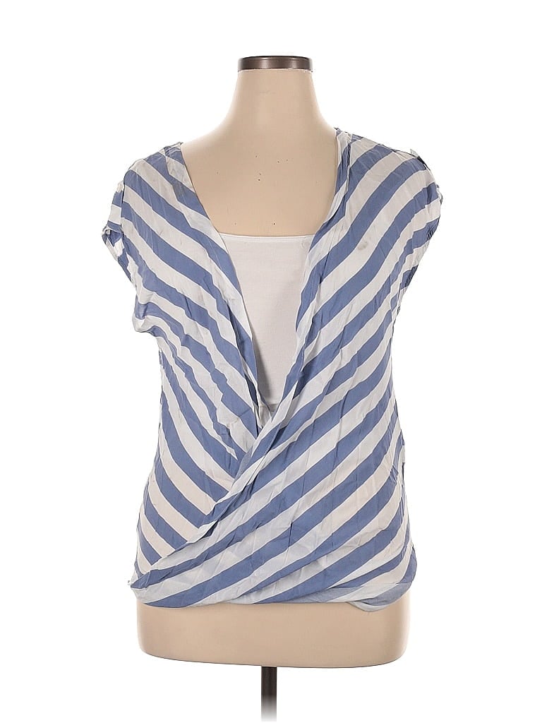 Soho 100% Rayon Blue Short Sleeve Blouse Size L - photo 1