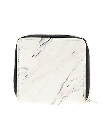 Unbranded Wallet (view 2)
