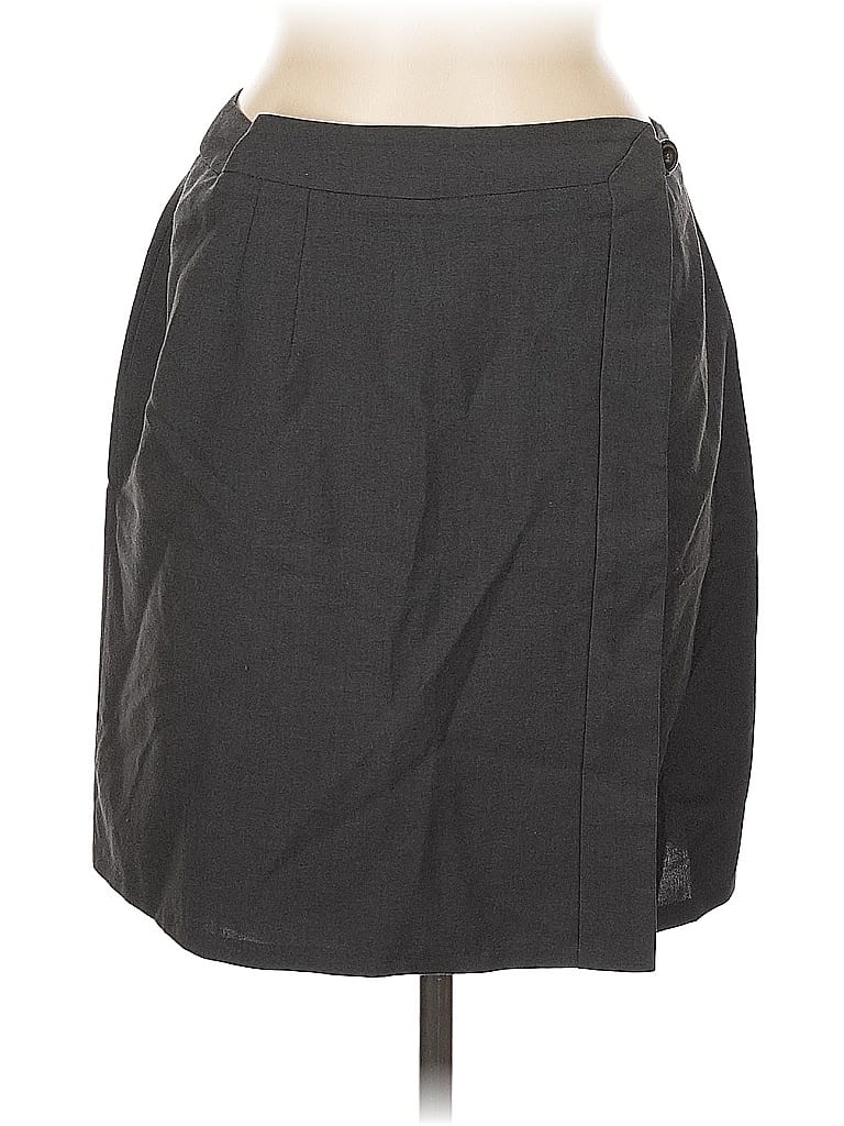 Click to view more detailed imagery on our partner's website Pre-owned French Connection Casual Skirt In Gray