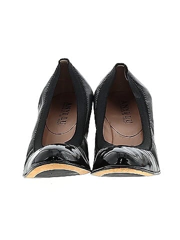 Anyi Lu Heels (view 2)