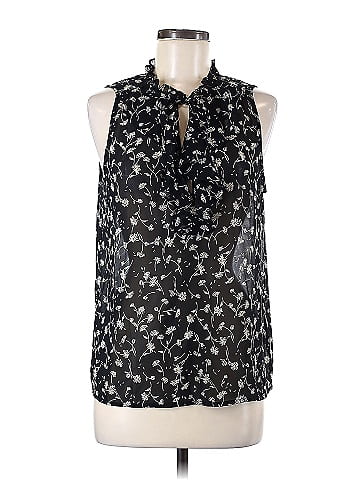 Fun2Fun Sleeveless Blouse (view 1)