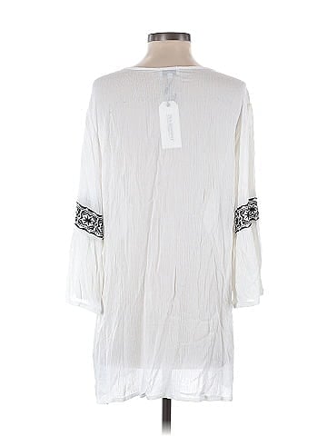 Pia Rossini 3/4 Sleeve Blouse (view 2)