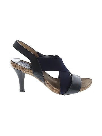 Anyi Lu Heels (view 1)