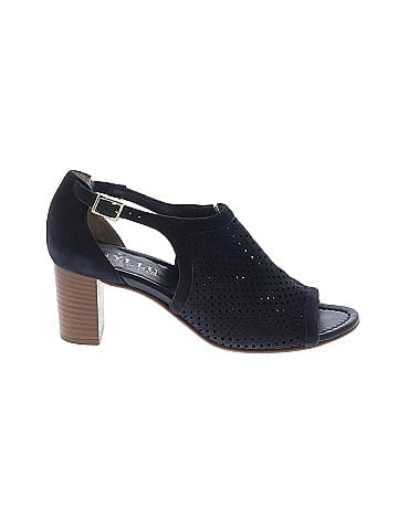 Anyi Lu Heels (view 1)