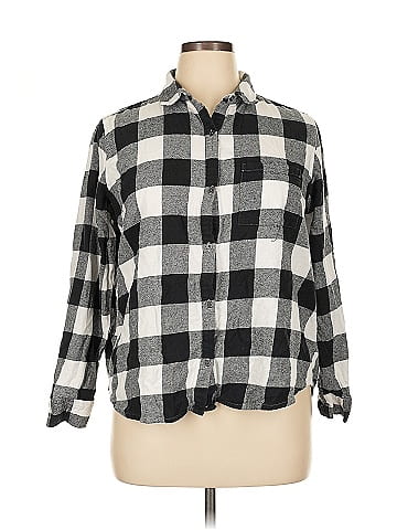Madison Grey 3/4 Sleeve Button-Down Shirt (view 1)