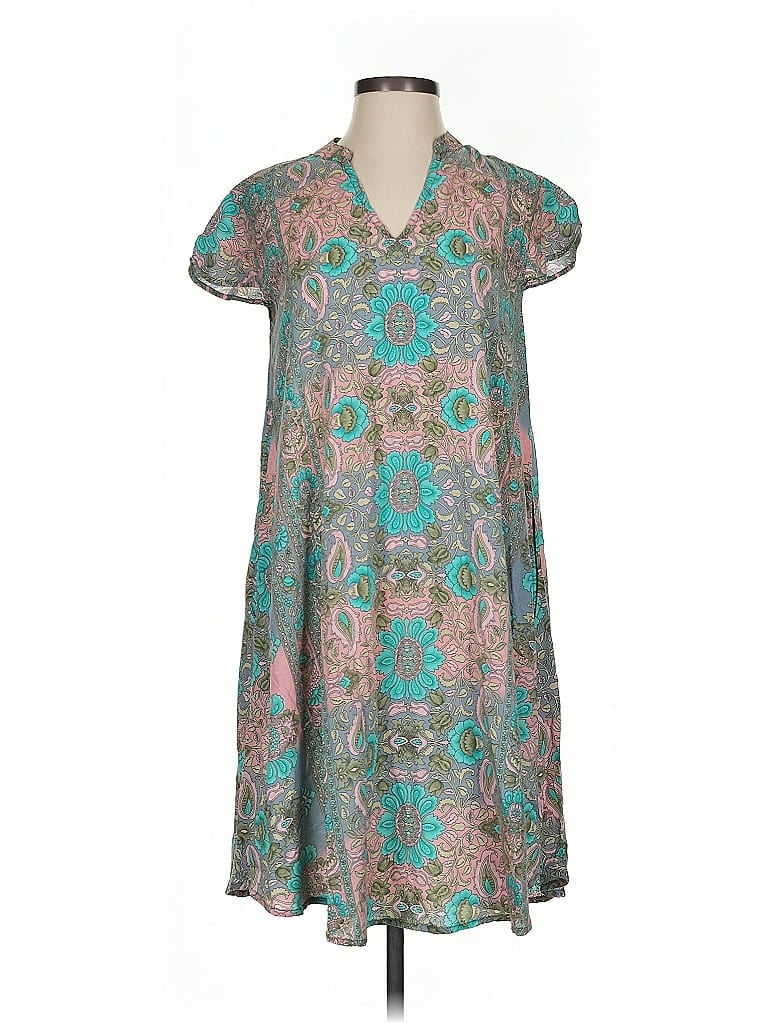 Pre-owned Feathers By Tolani Casual Dress In Blue