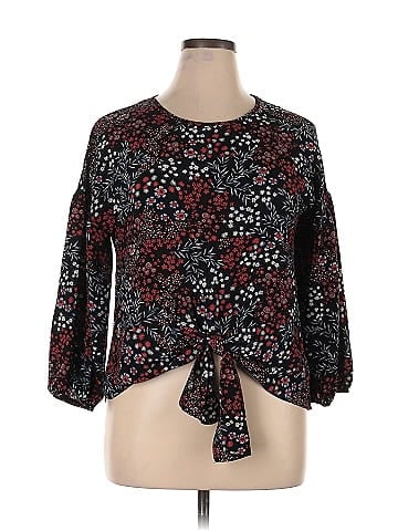 Signature Studio 3/4 Sleeve Blouse (view 1)