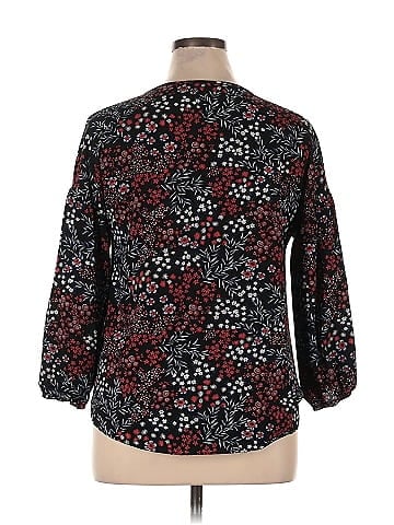 Signature Studio 3/4 Sleeve Blouse (view 2)