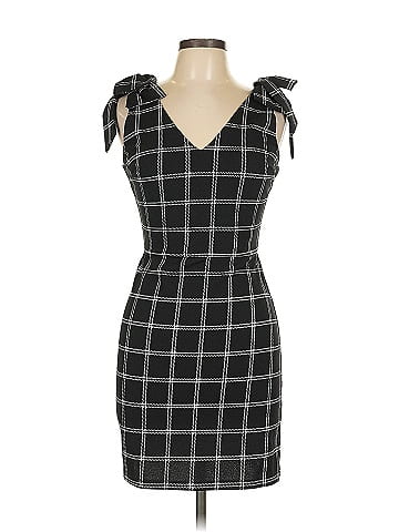 Slate & Willow Casual Dress (view 1)