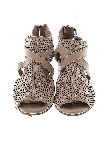 Bella Vita Ankle Boots (view 2)