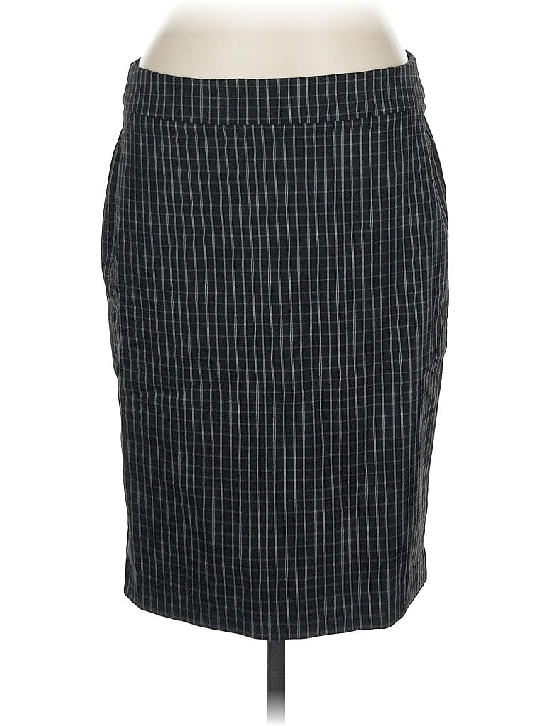 Click to view more detailed imagery on our partner's website Pre-owned Elle Formal Skirt In Gray