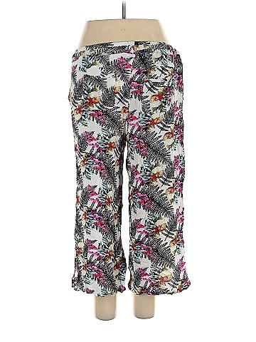 Signature Studio Casual Pants (view 2)