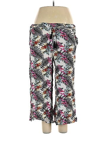 Signature Studio Casual Pants (view 1)
