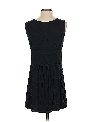 Liz Lange Casual Dress (view 2)