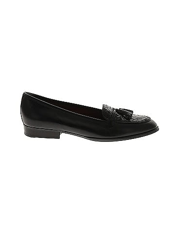 Etienne Aigner Flats (view 1)
