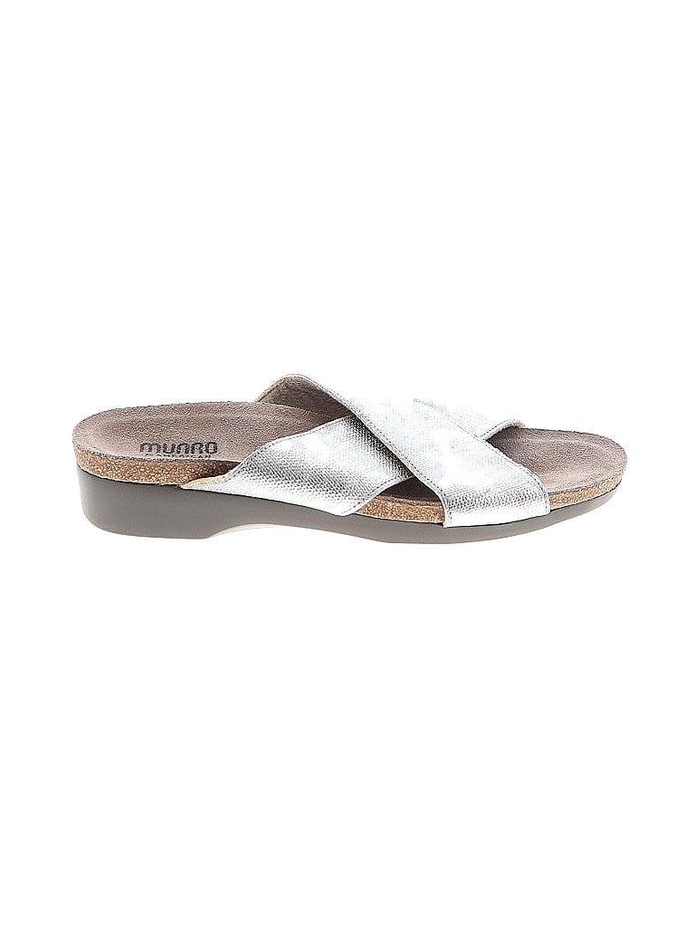 munro silver sandals