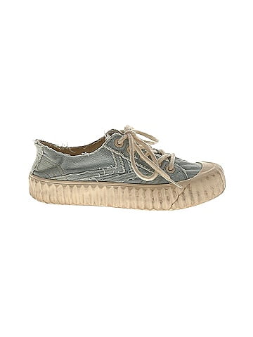 Feiyue Sneakers (view 1)