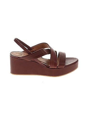 Coclico Wedges (view 1)