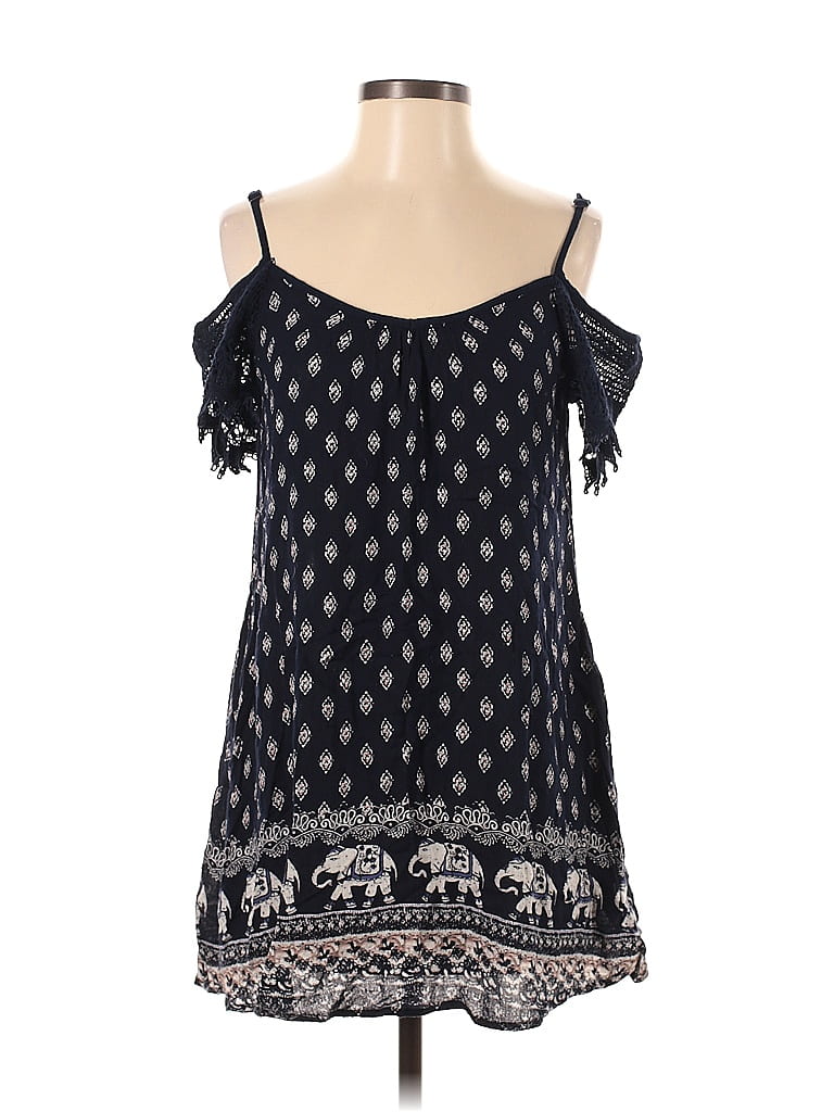 Pre-owned Band Of Gypsies Short Sleeve Blouse In Black