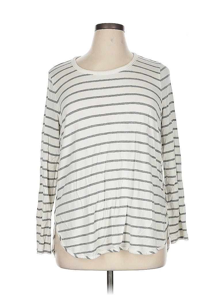 Pre-owned Market & Spruce 3/4 Sleeve T-shirt In Silver