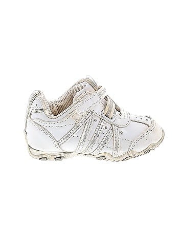 Circo Sneakers (view 1)