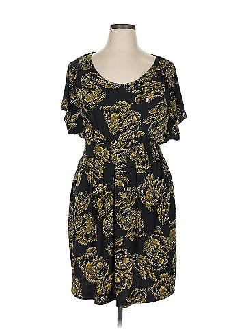Elle Casual Dress (view 1)