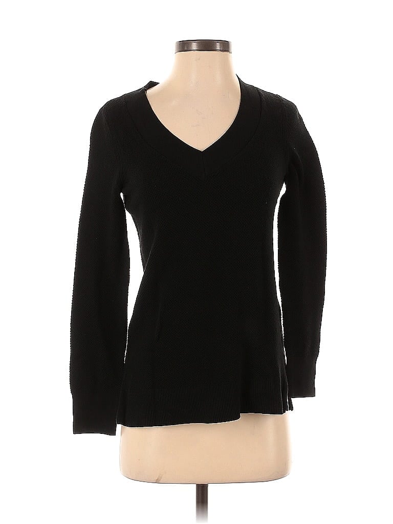 Pre-owned Gap Pullover Sweater In Black