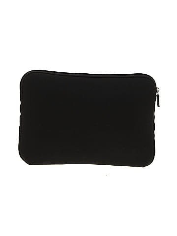 Amazon Basics Laptop Bag (view 2)