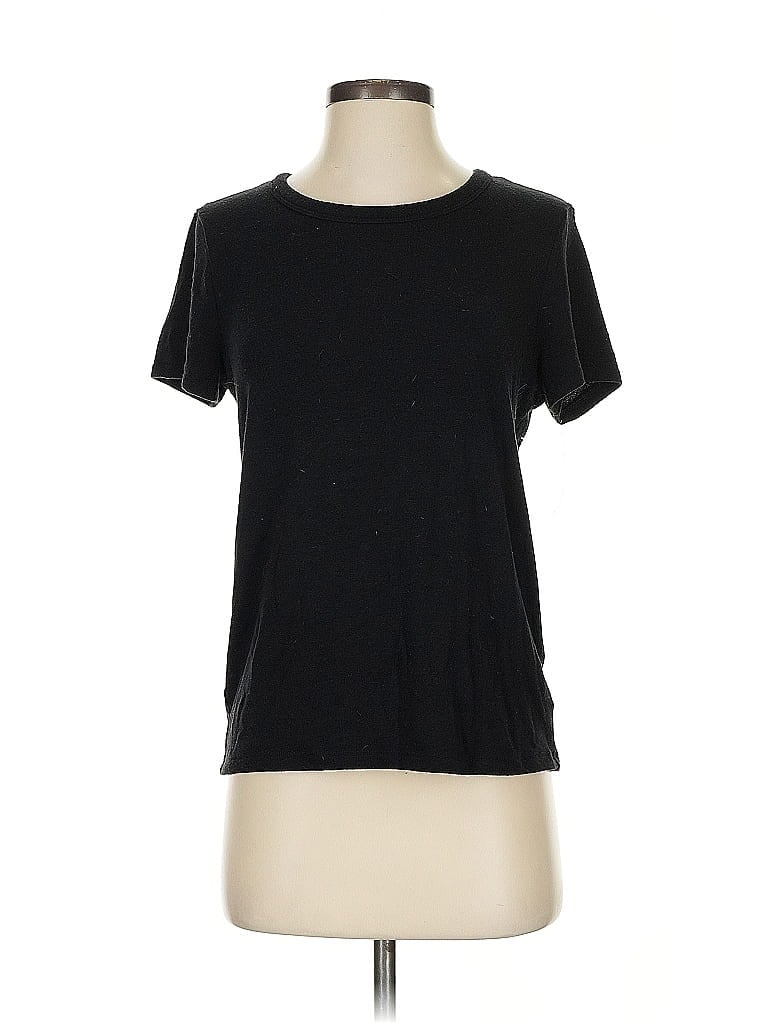 Pre-owned Caara Short Sleeve T-shirt In Black