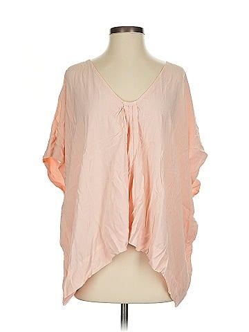 The Odells 3/4 Sleeve Blouse (view 1)
