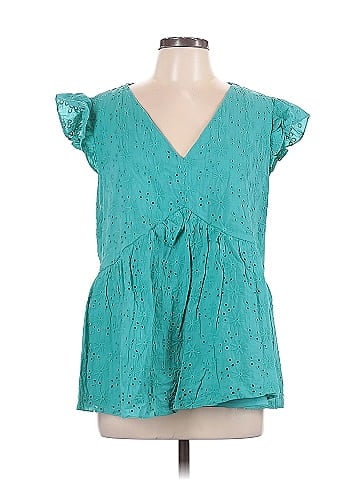 Andree by UNIT Short Sleeve Blouse (view 1)