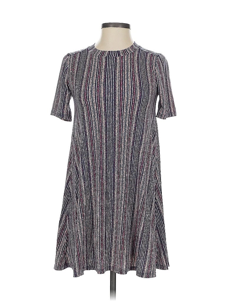 Pre-owned Bcbgeneration Casual Dress In Gray